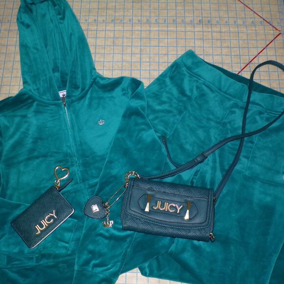 Juicy couture set - Picture 1 of 11